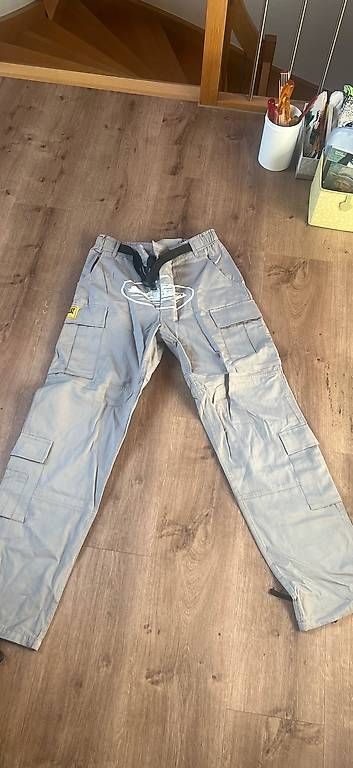 Hosen: Corteiz cargo Hose – Neu und originalverpackt aus Wildhaus von pau_628q