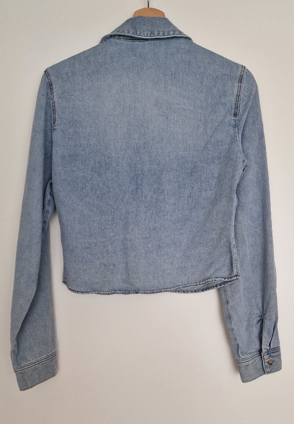 Camicette: Jeanshemd / Jeansbluse, hellblau, Gr. S, neuwertig! – Usato da Werdenberg venduto da Siril1 1