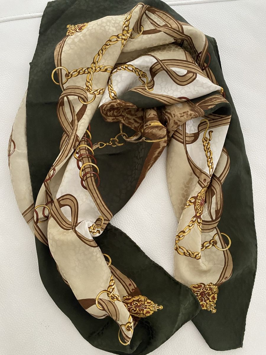 Foulard & Sciarpe: Seiden Foulard 🌸 – Usato da Opfikon venduto da Luis144 7
