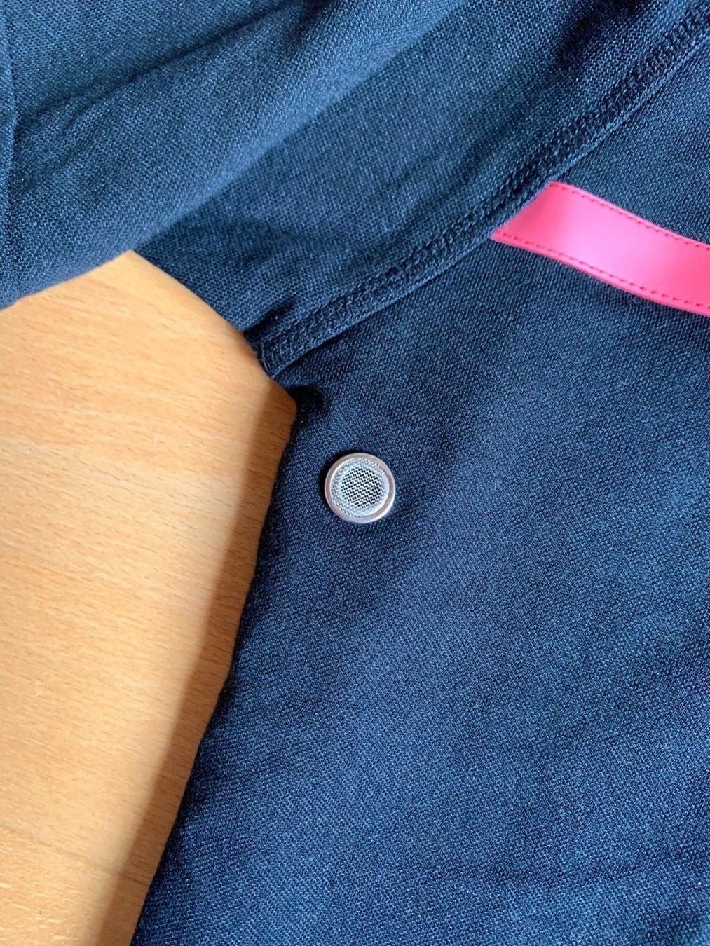 T-shirt: Anapurna tee with zip L – Usato da Neuchâtel venduto da _Easy_to_Find_ 4