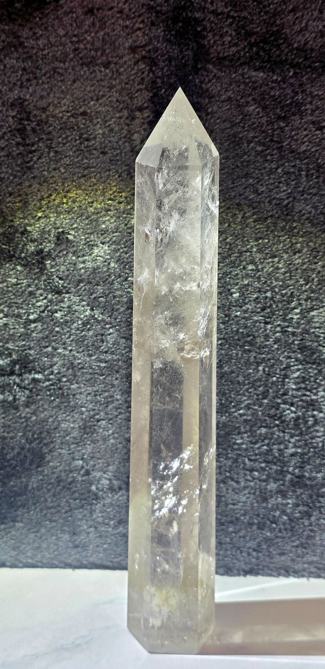 Minerali & Pietre curative: Bergkristall Obelisk Q 500g – Nuovo e nell'imballaggio originale da Matzingen venduto da Shay_Crystalz