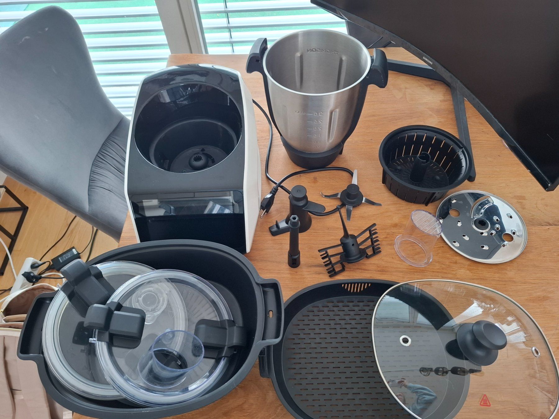 Elettrodomestici da cucina: Thomson Genimix THCM2455‑2CH – Usato da Uster venduto da Zaneta_Biz 6