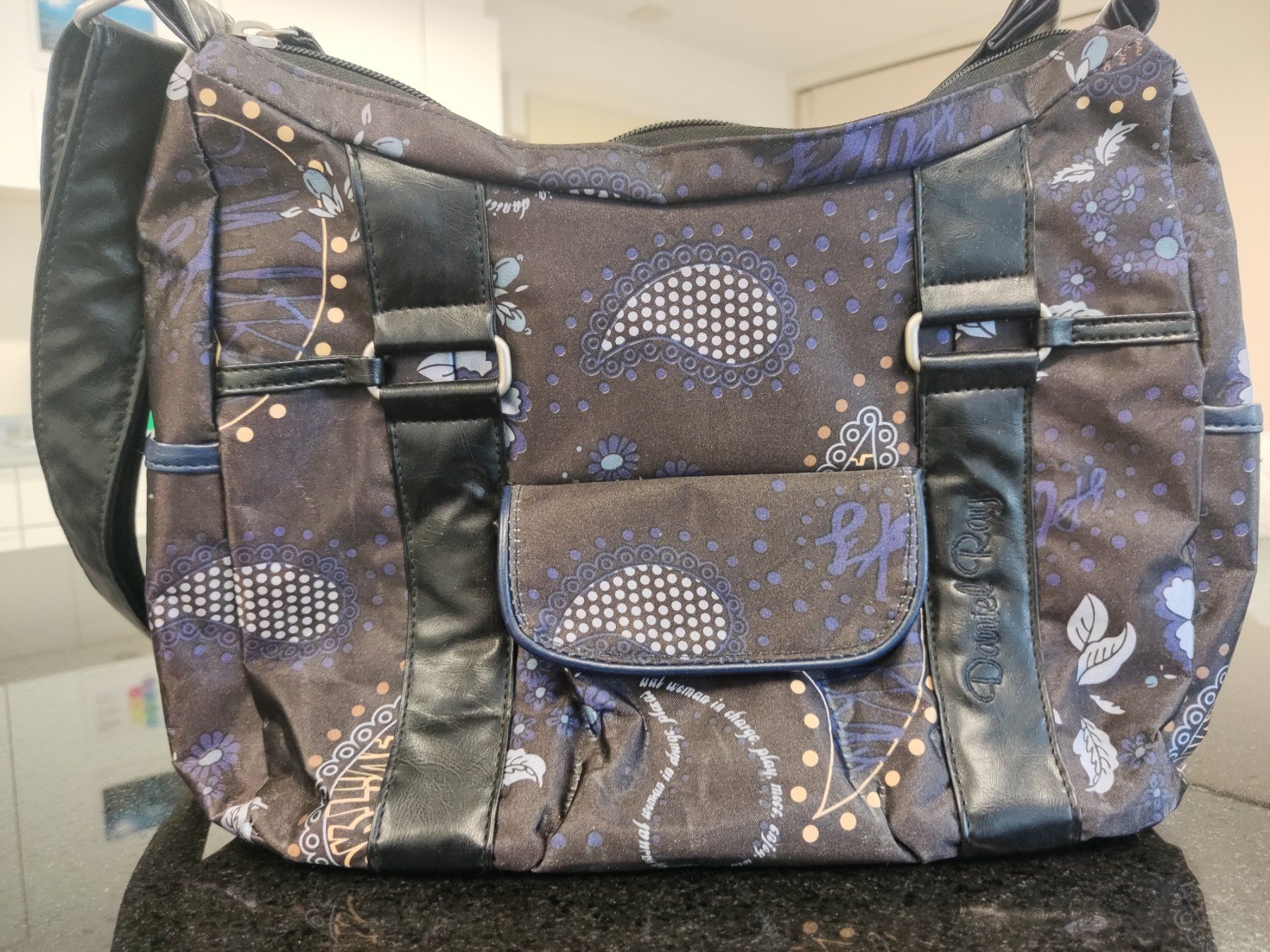 Borse da donna: Kreative Handtasche – Usato da Kriens venduto da rinzmann