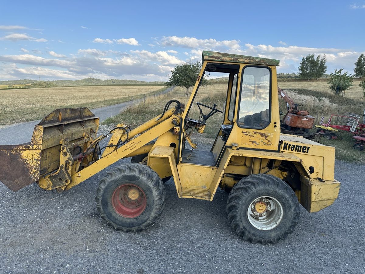 Kramer Caricatori: Kramer Radlader Deutz Motor  – Usato da Urtenen-Schönbühl venduto da mil_6dlj 2