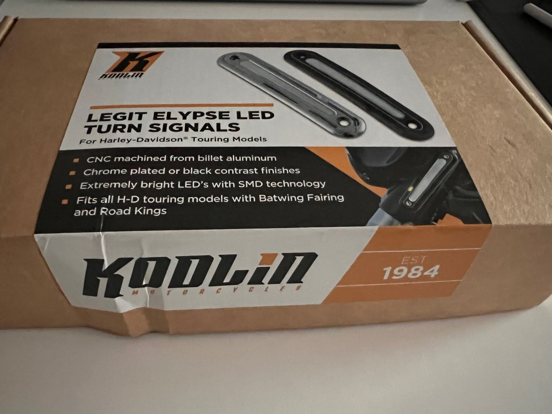 Harley-Davidson Tutti i ricambio per moto: Kodlin LED Blinker Harley-Davidson Touring gebraucht – Usato da Widnau venduto da Arnorol 1