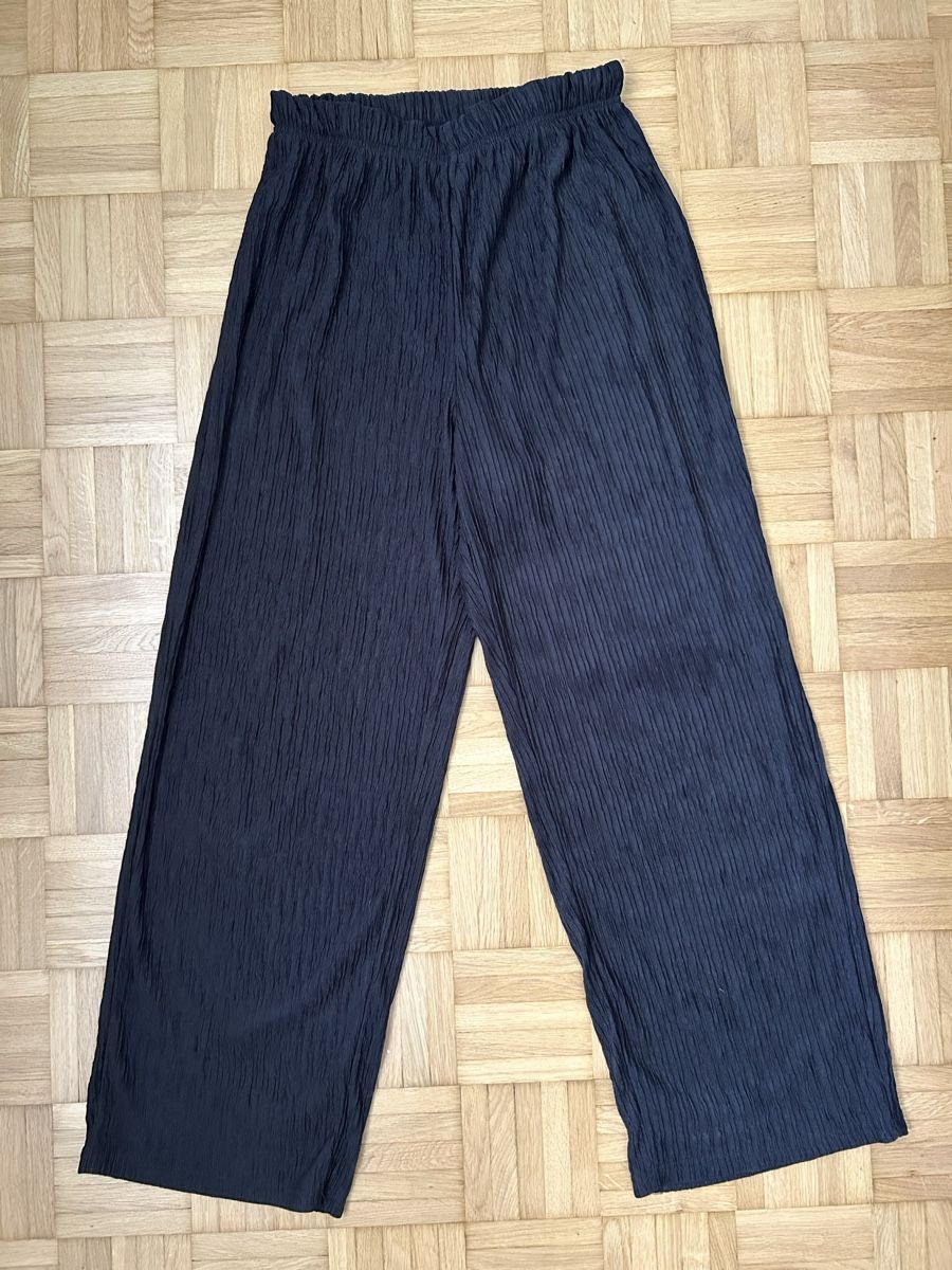 Pantaloni: Bequeme Stoffhose – Usato da Luzern venduto da leo_dp2d