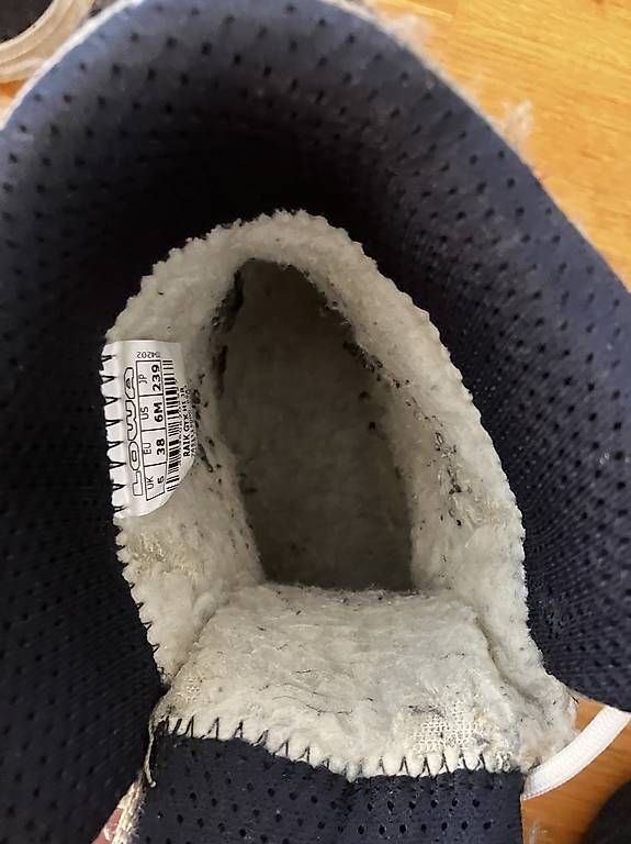 Scarpe per ragazzi: Lowa Winterschuhe 38 – Usato da zürich venduto da insomnia1975 2