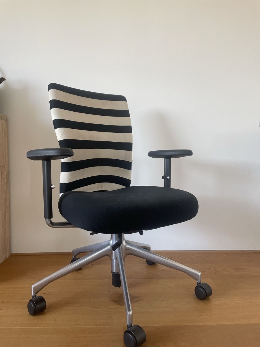 Stühle: Bürostuhl – Gebraucht aus Basel von Cdraemy.
