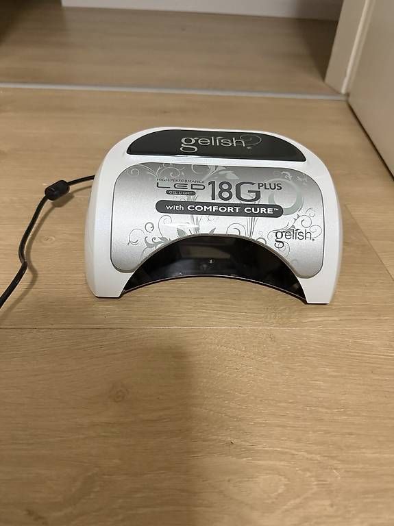 Unghie finte: Gelish led 18G plus professional – Nuovo (secondo la descrizione) da Locarno venduto da Debi816