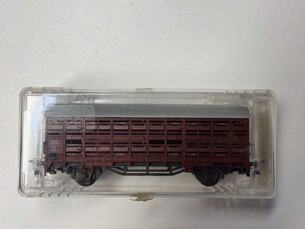 Roco Modellini di ferrovie: Roco 4308 Viehwagen – Usato da Rothenburg venduto da Vanzonk
