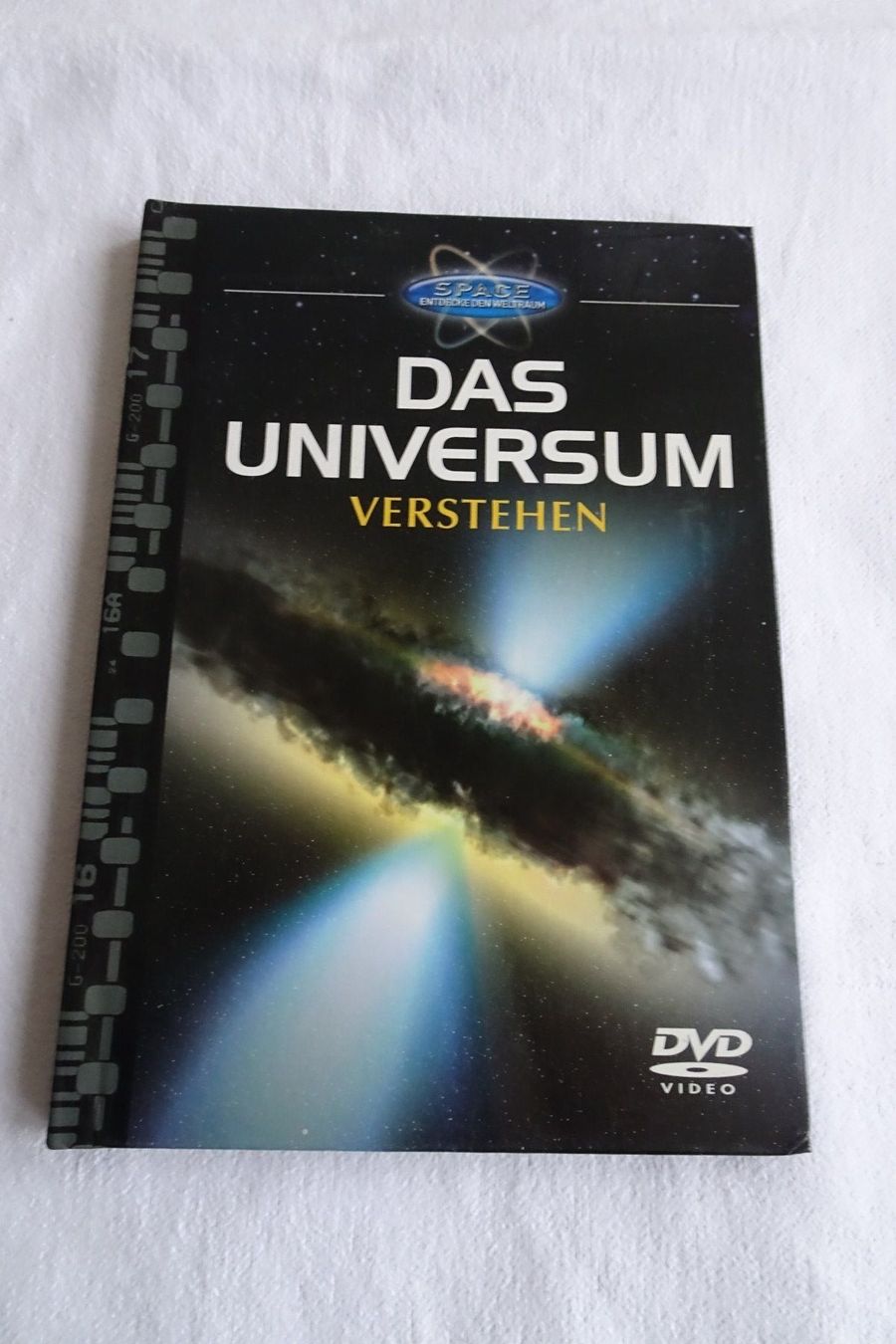 Libri: Buch mit DVD Weltall - das Universum verstehen – Usato da Strengelbach venduto da schmetterling20