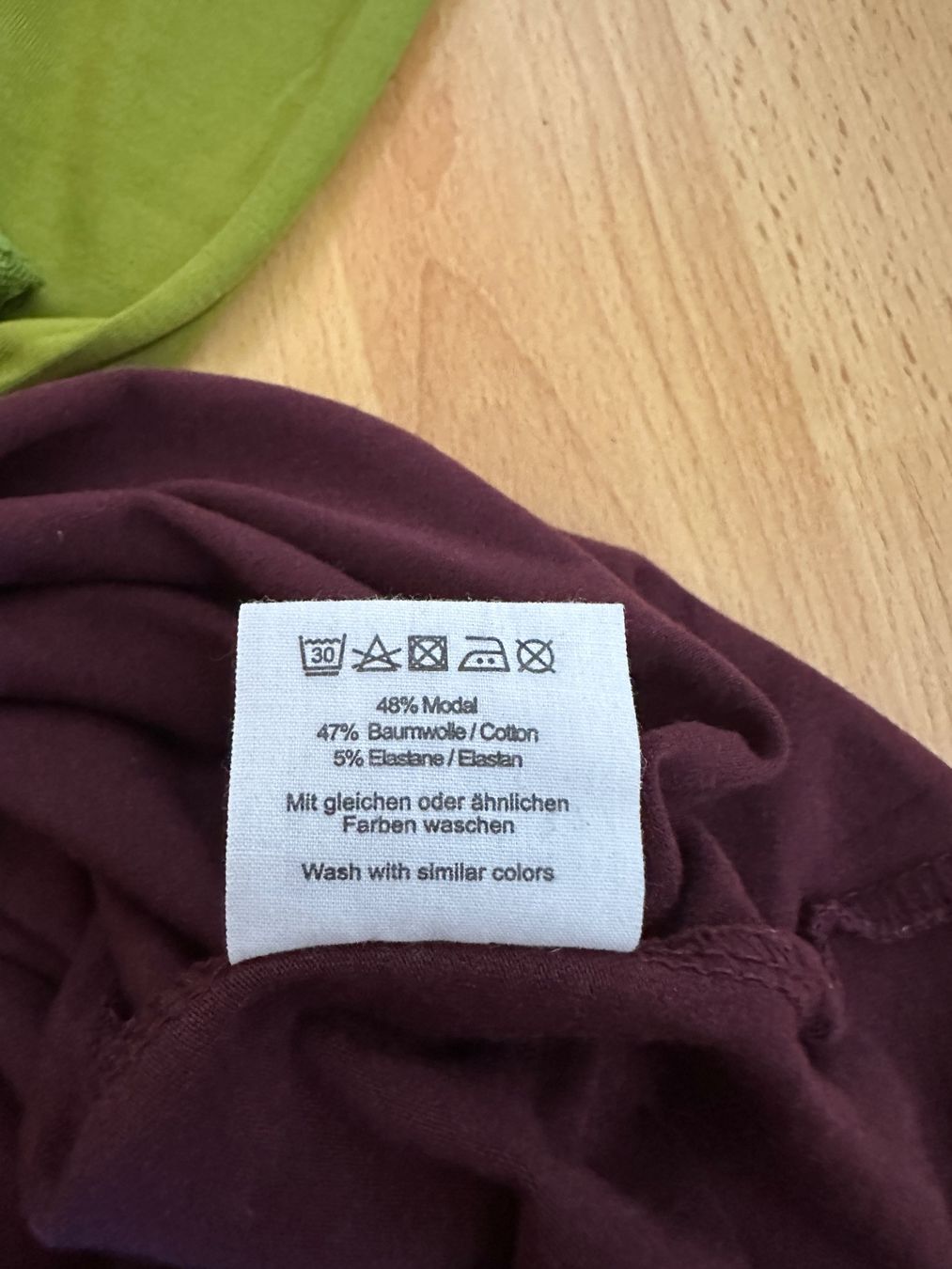 Deerberg Tops: Deerberg lange Tops – Gebraucht aus Luzern von Sesilija 6
