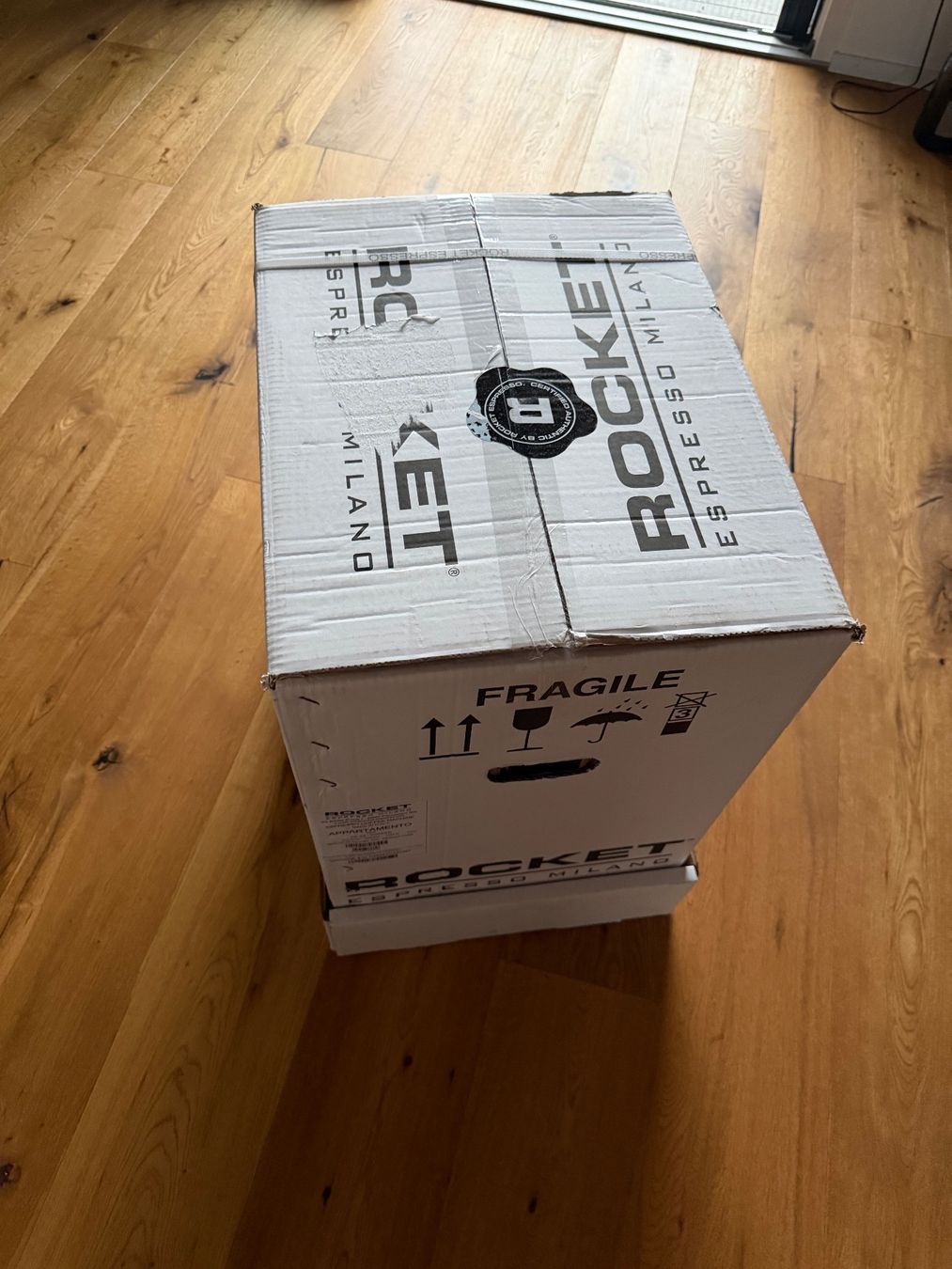 Rocket Macchine per caffè & Macchine per espresso: Neue Rocket Appartamento TCA – Nuovo e nell'imballaggio originale da Weiningen TG venduto da Cycling02 3
