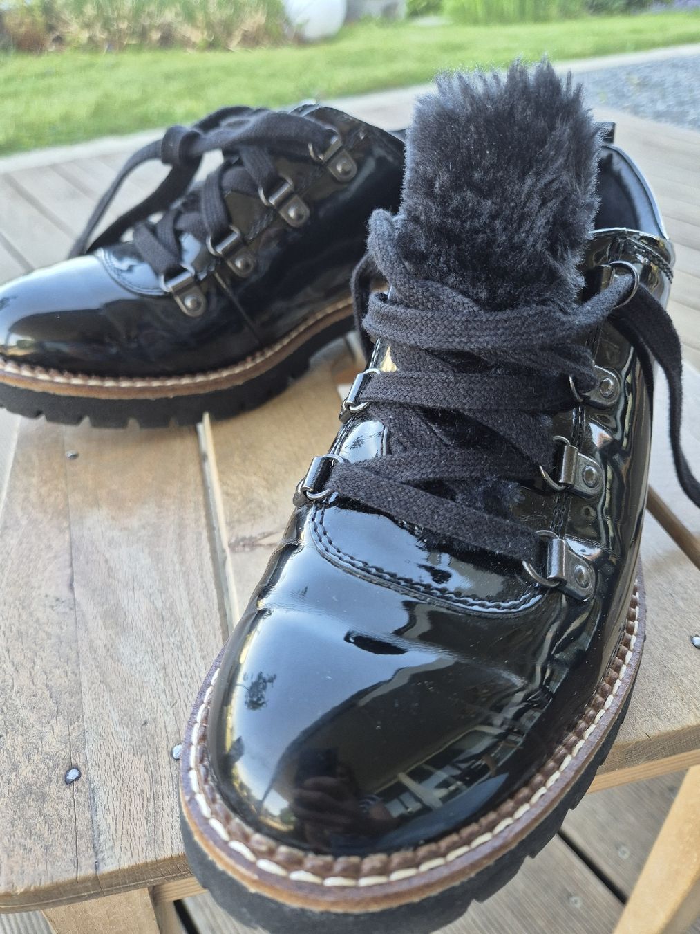 Scarpe da donna: Schuhe – Usato da Affoltern am Albis venduto da zuf_m9zg