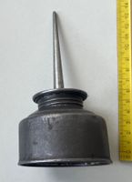 Ölkännchen Werkstattbedarf antik