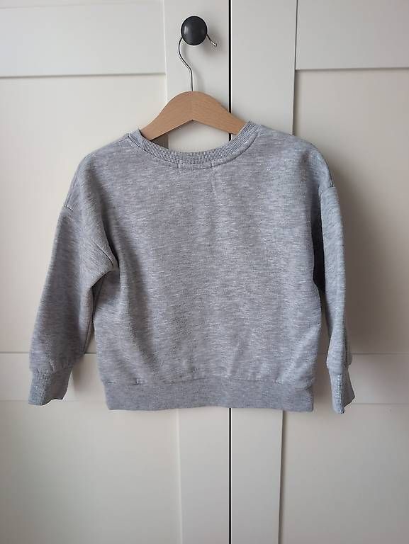 Pullover & Sweatshirts: Pullover Gr. 104 – Gebraucht aus Alberswil von __colafroeschli__ 1