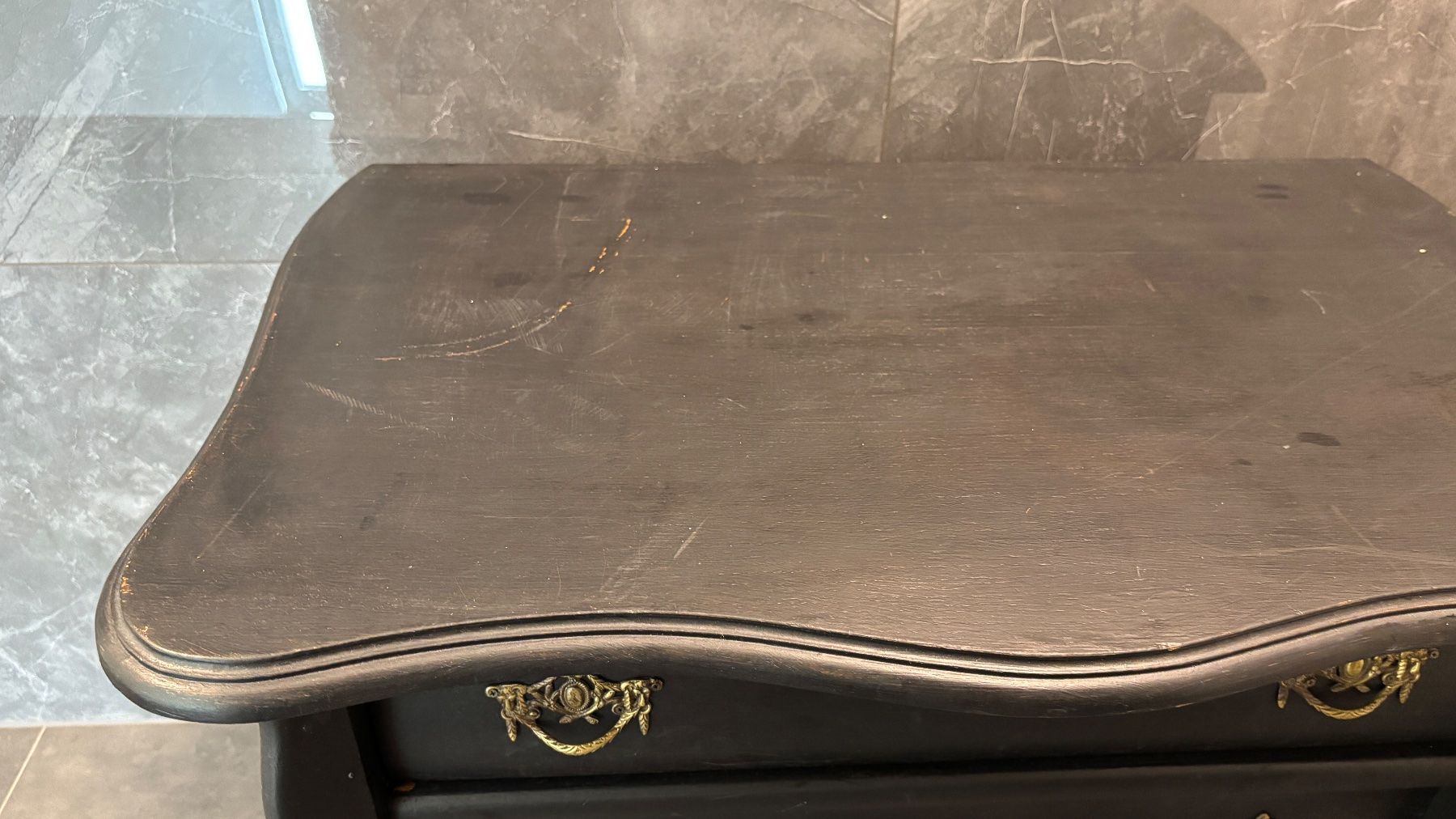 Cassettiere: Edle Holzschrank, Kommode Vintage Schwarz mit 3 Fächern – Usato da Lengnau BE venduto da 4ConsultingSolutions 2