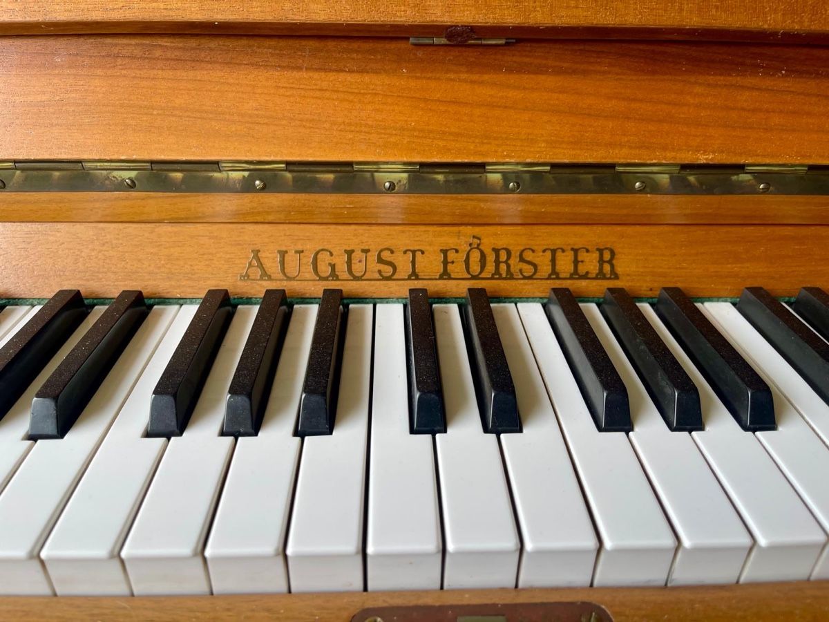 Instruments de musique: Klavier August Förster  – D'occasion à Ostermundigen par ccj_77rb 1