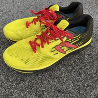 Newton Laufschuhe, Gr. 42.5, gelb, top Zustand Sommer!
