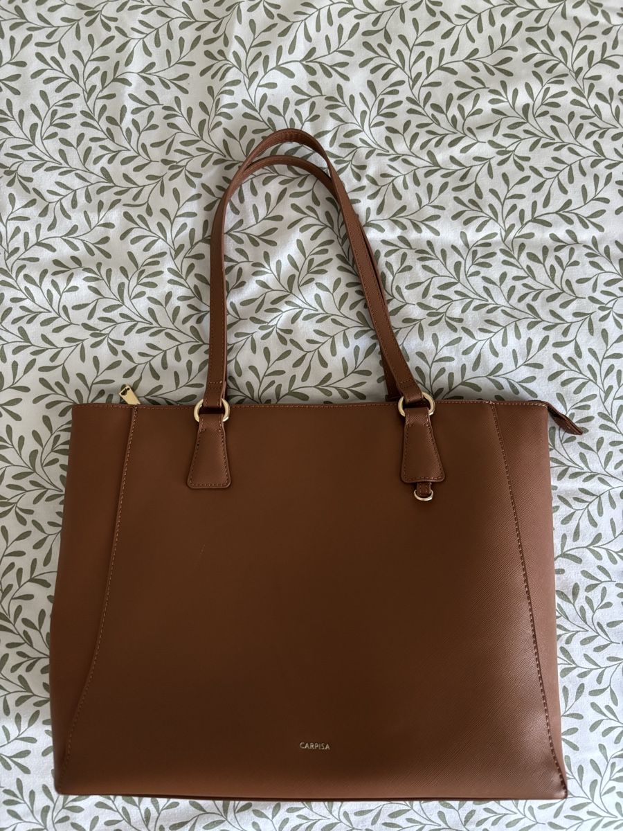 Borse da donna: Borsa tote Carpisa marrone cognac elegante, molto capiente – Usato da Locarno venduto da Debi_12 2