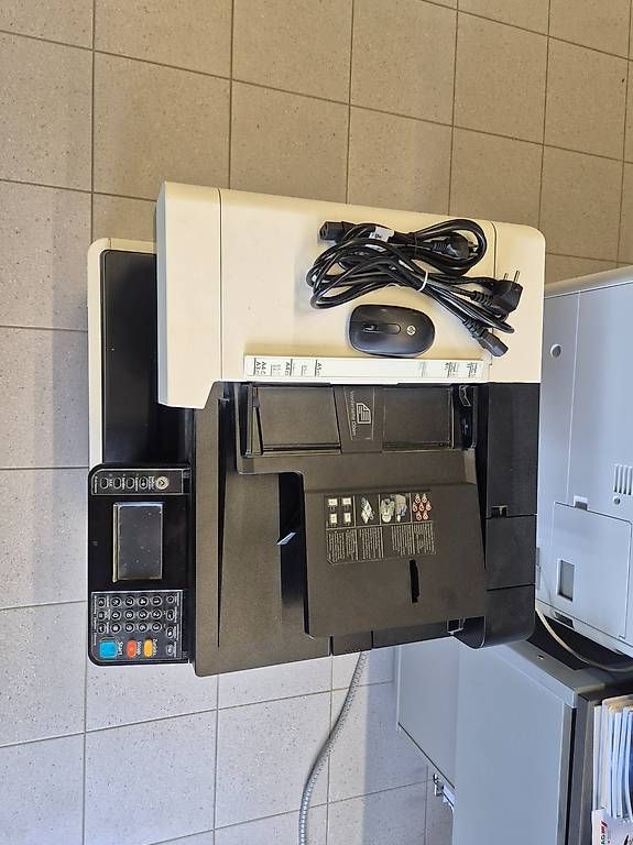 Stampanti: Drucker Kyocera ECOSYS M8124 – Usato da Oberstammheim venduto da Hoeraaweg 1