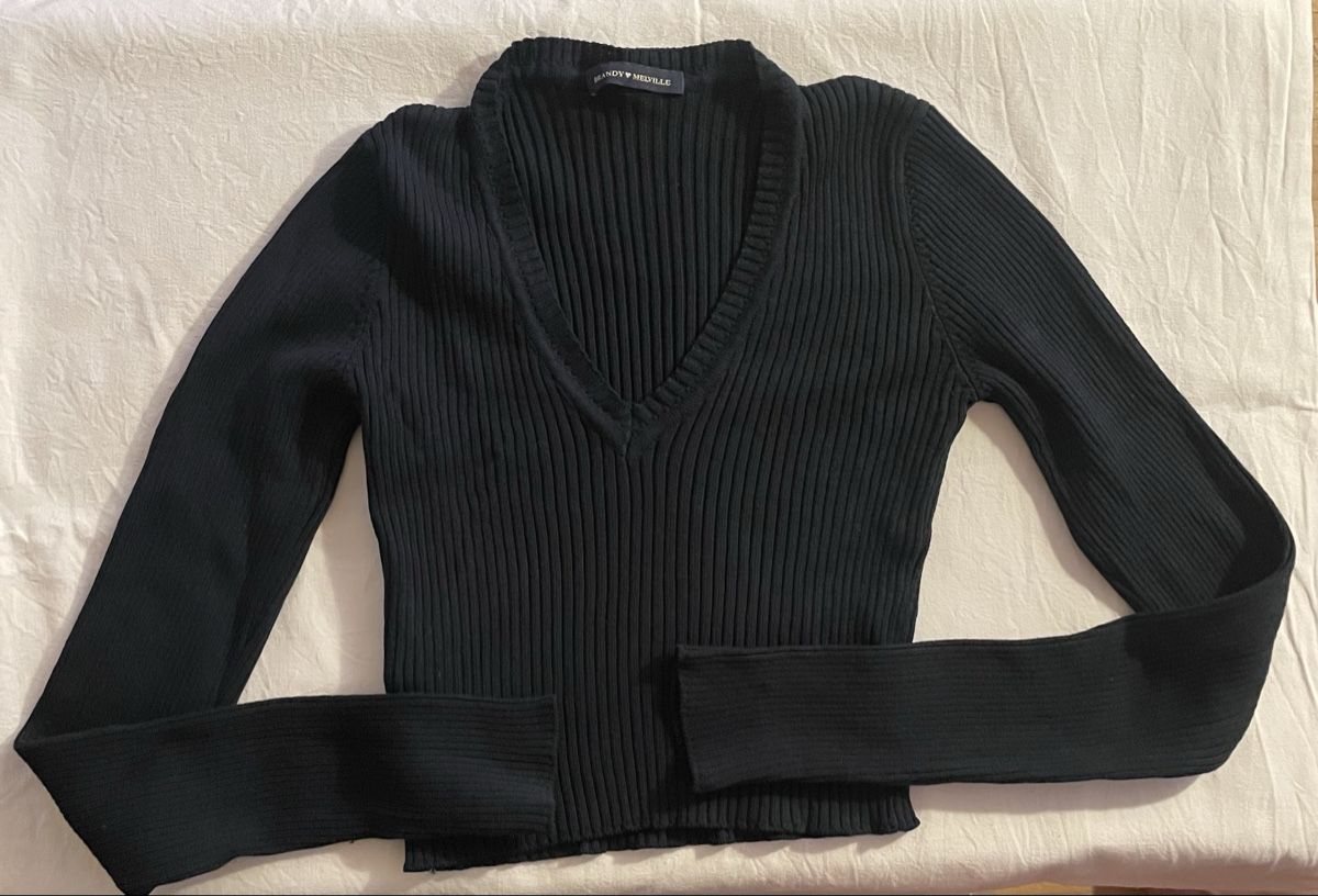 Brandy Melville Pullover & Sweatshirts: Blauer Pulli, Brandy Melville, gerippt – Gebraucht aus Basel von noee_joset