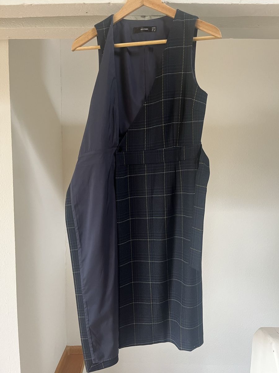 Hallhuber Vestiti: Wickelkleid Hallhuber – Usato da Basel venduto da barracuda360 2