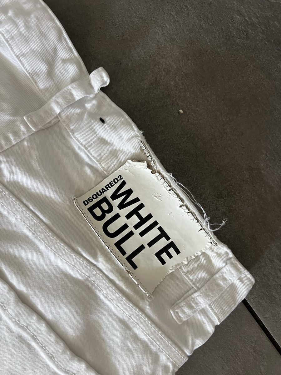 Dsquared2 Jeans: Dsquared2 jeans uomo 48 – D'occasion à Mendrisio par fly_9wzx 3