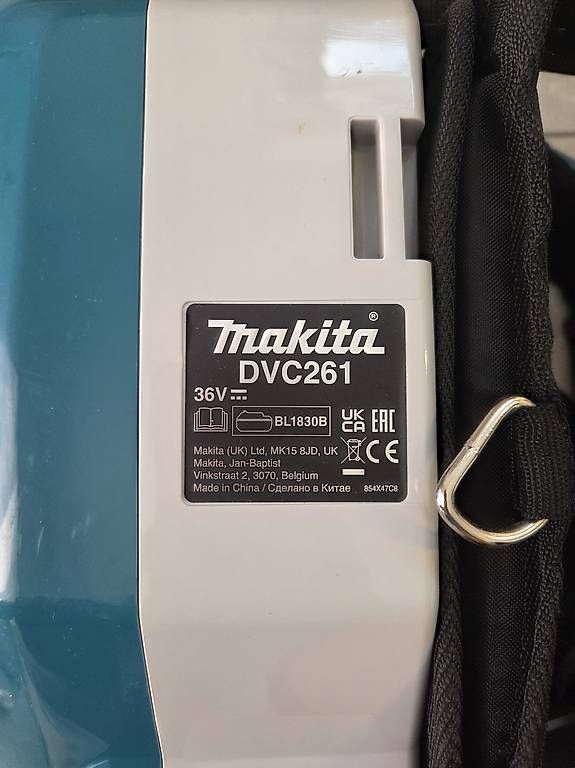 Aspirapolveri & Accessori: Makita Rucksackstaubsauger DVC261 – Usato da Bettlach venduto da paki84 3