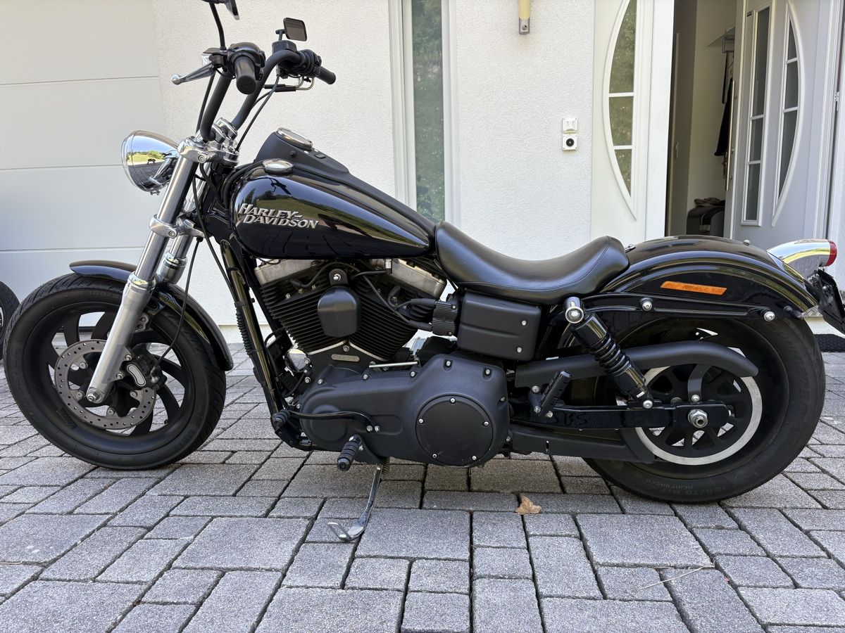 Harley-Davidson Cruisers: Harley-Davidson Streetbob – D'occasion à Giswil par naomimt09