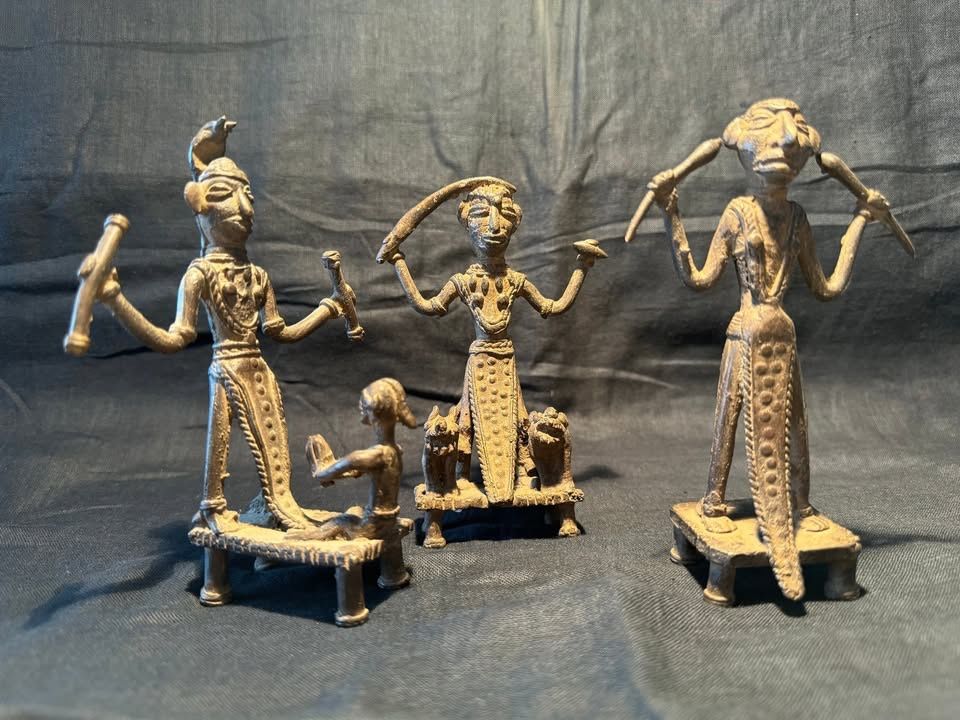 Statuette: Statue in bronzo tribali – Usato da Caslano venduto da bri_5jft