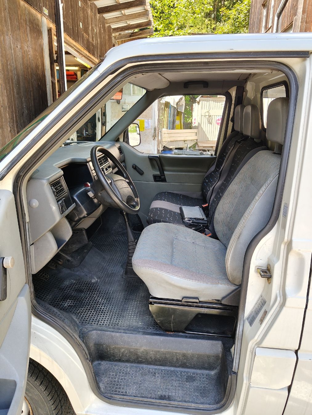 VW Autos: VW T4 Synchro Lang – Defekt aus Adelboden von yol_b5gw 4
