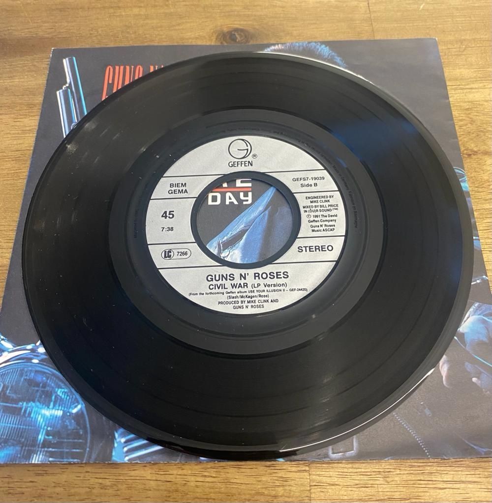 Schallplatten: Guns’n’Roses Single From Terminator 2 – Gebraucht aus Belp von B7L0 2