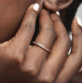 Pandora Anelli: Original Pandora Einfacher Funkelnder Band Ring – Nuovo (secondo la descrizione) da Rheinfelden venduto da Boutique_Luxe 2