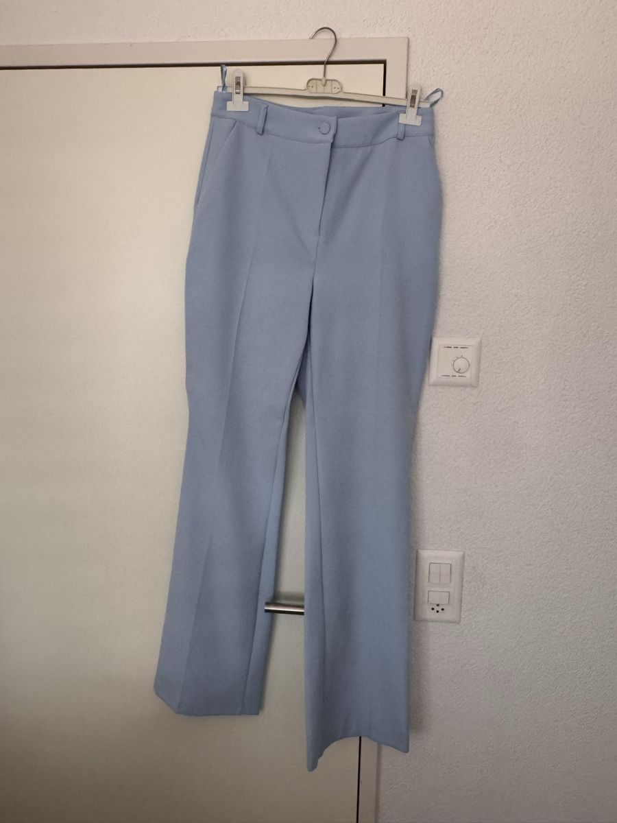 Anzüge & Kostüme: Completo donna elegante azzurro – Neu (gemäss Beschreibung) aus Würenlingen von Flore-h 2