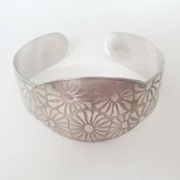Vintage Armreif, Silber 835, Blumendesign