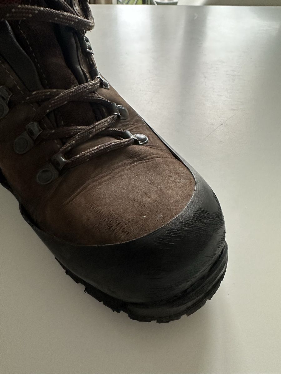 Meindl Scarpe da uomo: Meindl mfs vakuum wanderstiefel gr.43 – Usato da Oberwil BL venduto da Nileferd 2