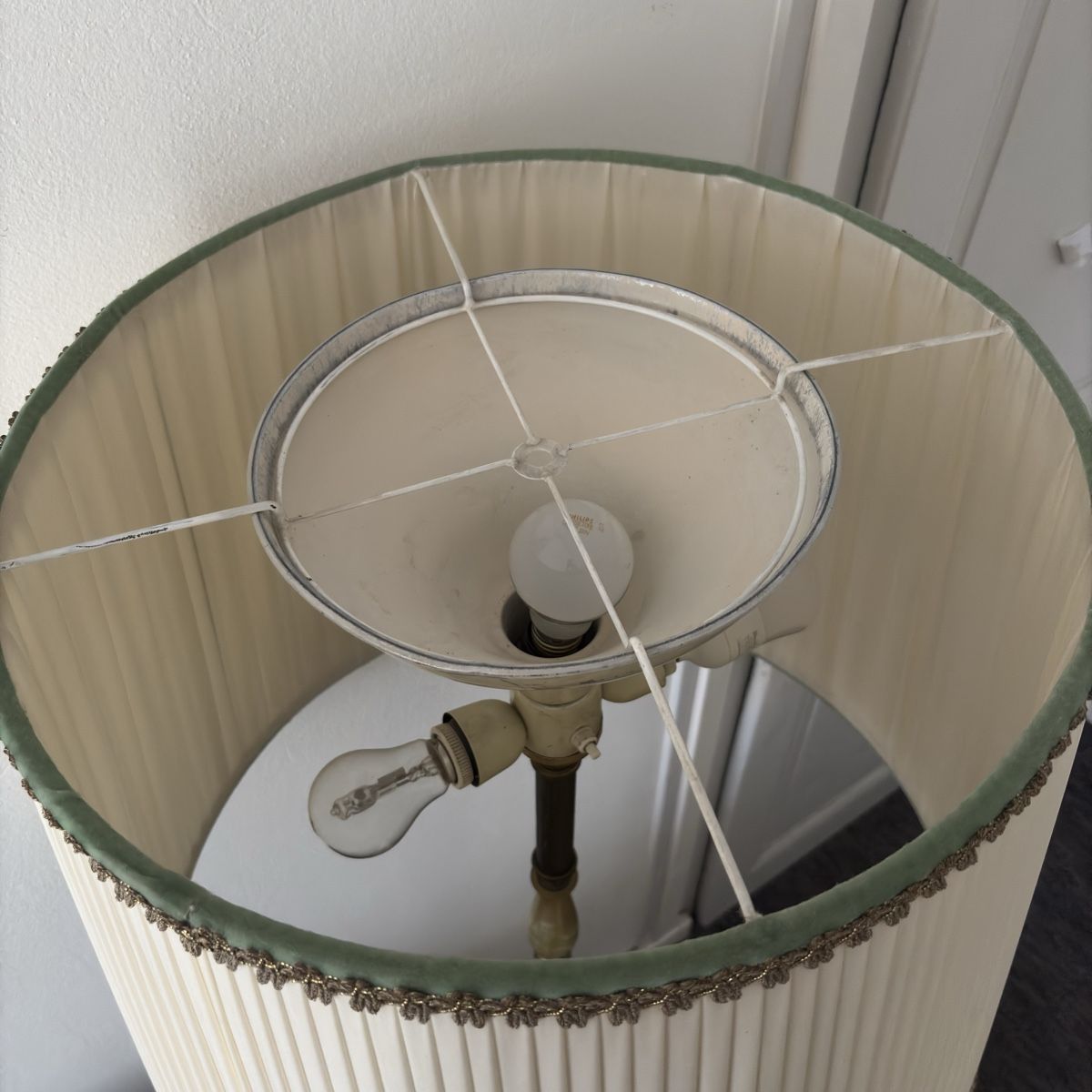 Lampen: Lampe à pied vintage – Gebraucht aus Moudon von TigerrrEye 6