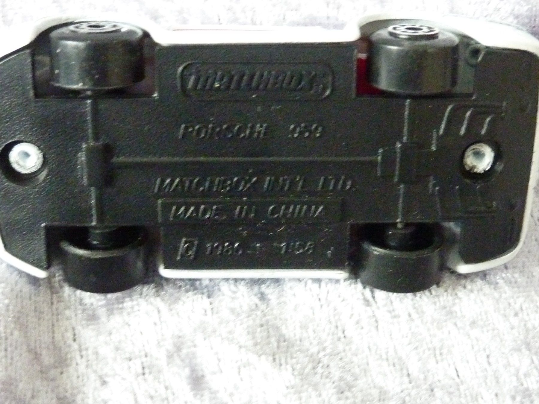 Matchbox Modellini d'auto: Porsche 959 – Usato da Dürrenäsch venduto da Cobra1ch 4