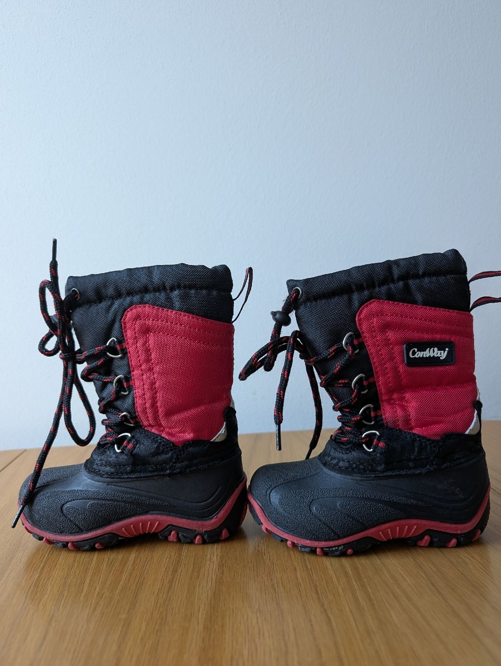 Scarpe per ragazzi: Winterstiefel, Grösse 22/23 – Usato da Basel venduto da an_v7yj 7