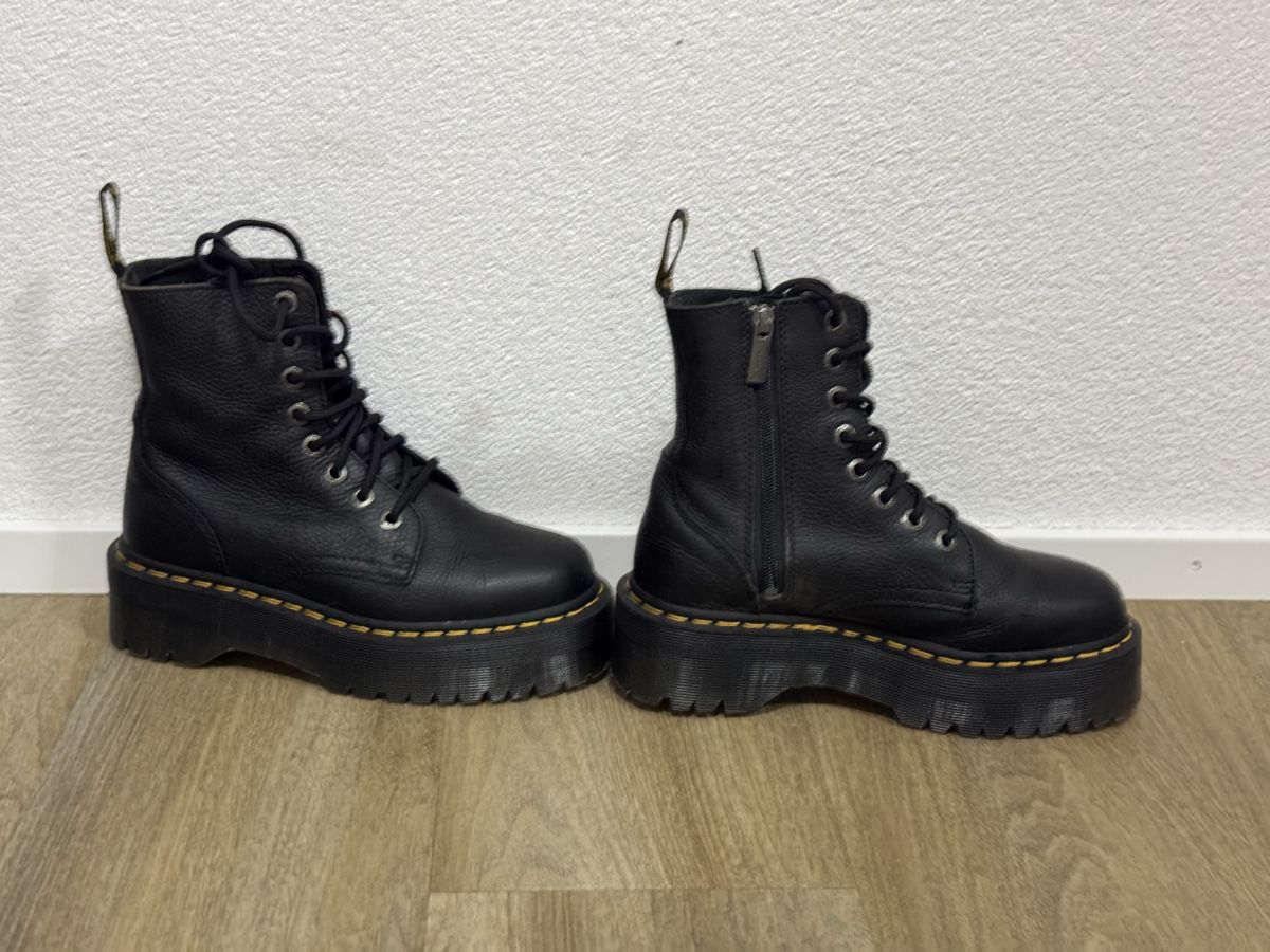Dr. Martens Scarpe da uomo: Dd. Martens – Nuovo (secondo la descrizione) da Sierre venduto da jen_w8vt 2