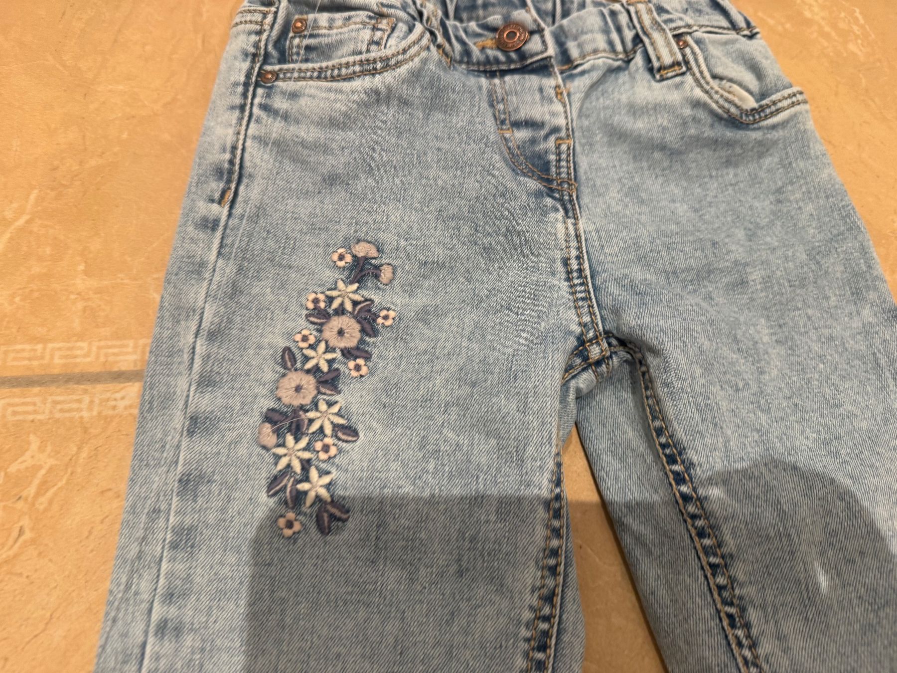 C&A Pantaloni: C&A NWT Jeans, 7J 122 – Nuovo (secondo la descrizione) da Klingnau venduto da Markus14 2