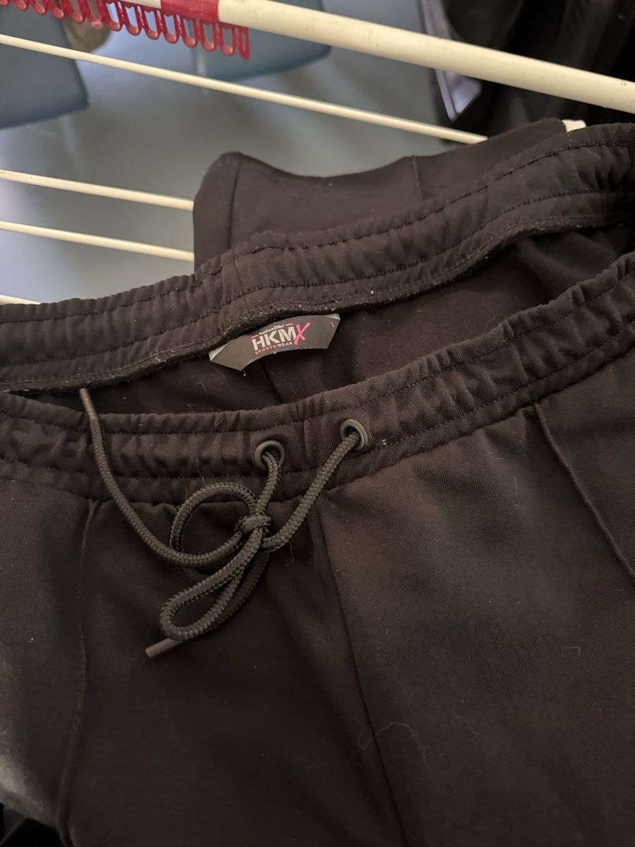 Pantaloni: Trainerhose Gr L – Usato da Visp venduto da Pastis 2