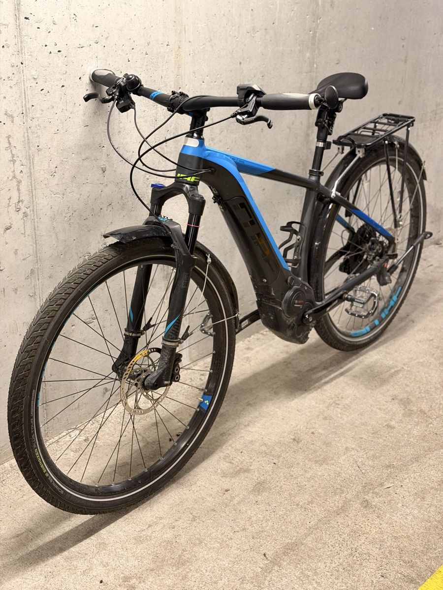 Cube Velos: E-Bike CUBE  – Gebraucht aus Zürich von Gadgets2020 2