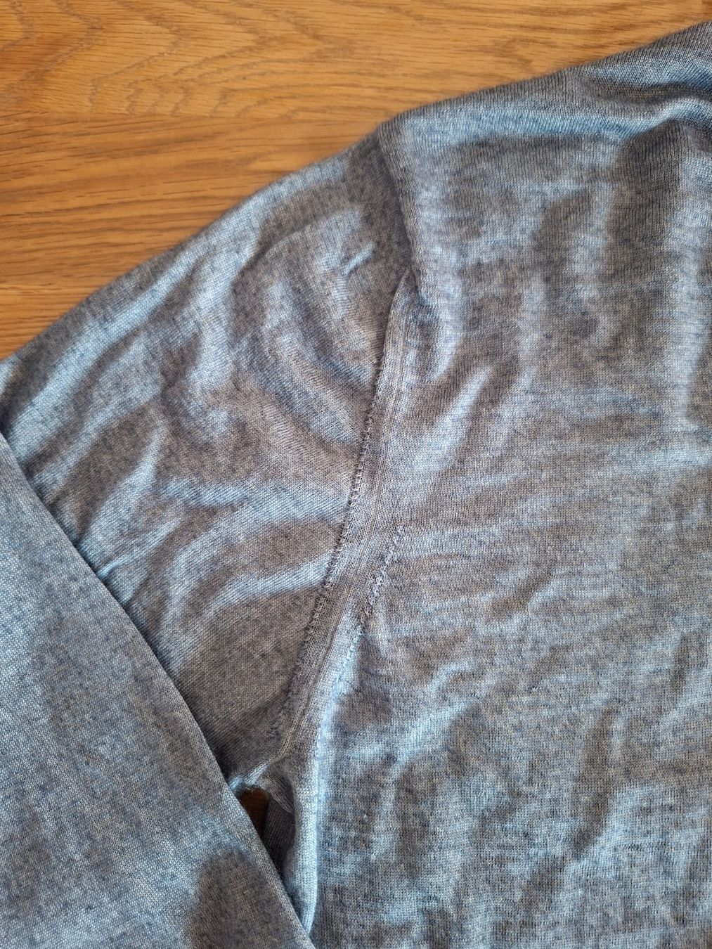 Maglioni & Felpe: Pullover Cruciani Kaschmir Seide 50 M Luxus Pulli NEU – Nuovo (secondo la descrizione) da Walenstadt venduto da ELNINOMARAVILLA 3