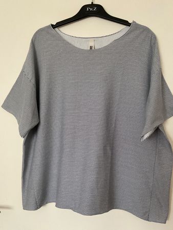 Wendy Trendy oversize Shirt Gr XL blau/weiss