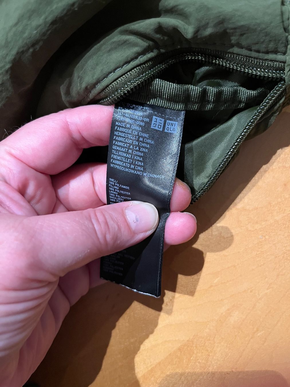 Uniqlo Borse: Tasche von uniqluo – Usato da Ziefen venduto da Madame1982 1