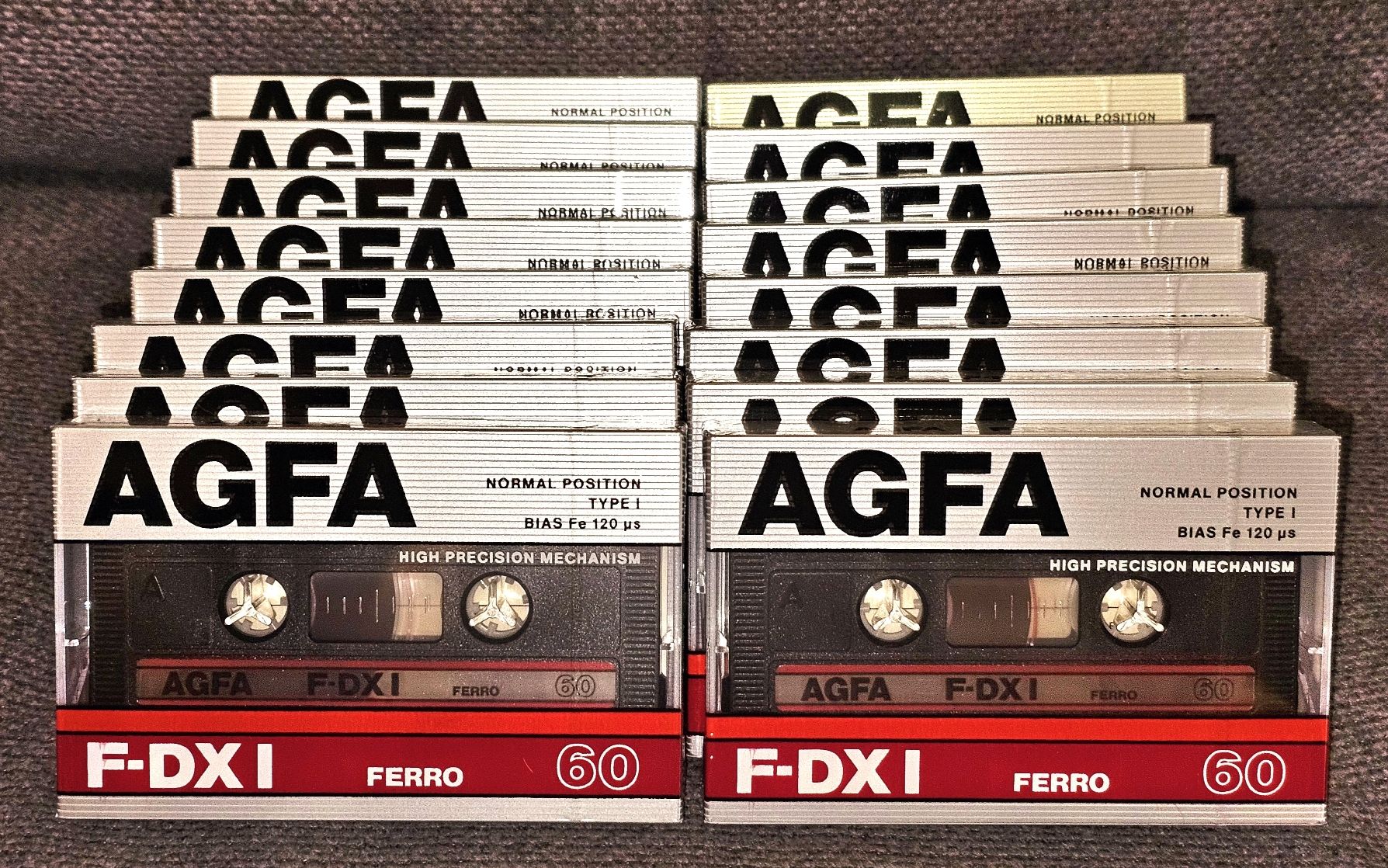 Musicassette: Weltweit nur 3 im Angebot...AGFA"F-DXI-60" – Nuovo e nell'imballaggio originale da LAUSANNE venduto da Mistersound 1