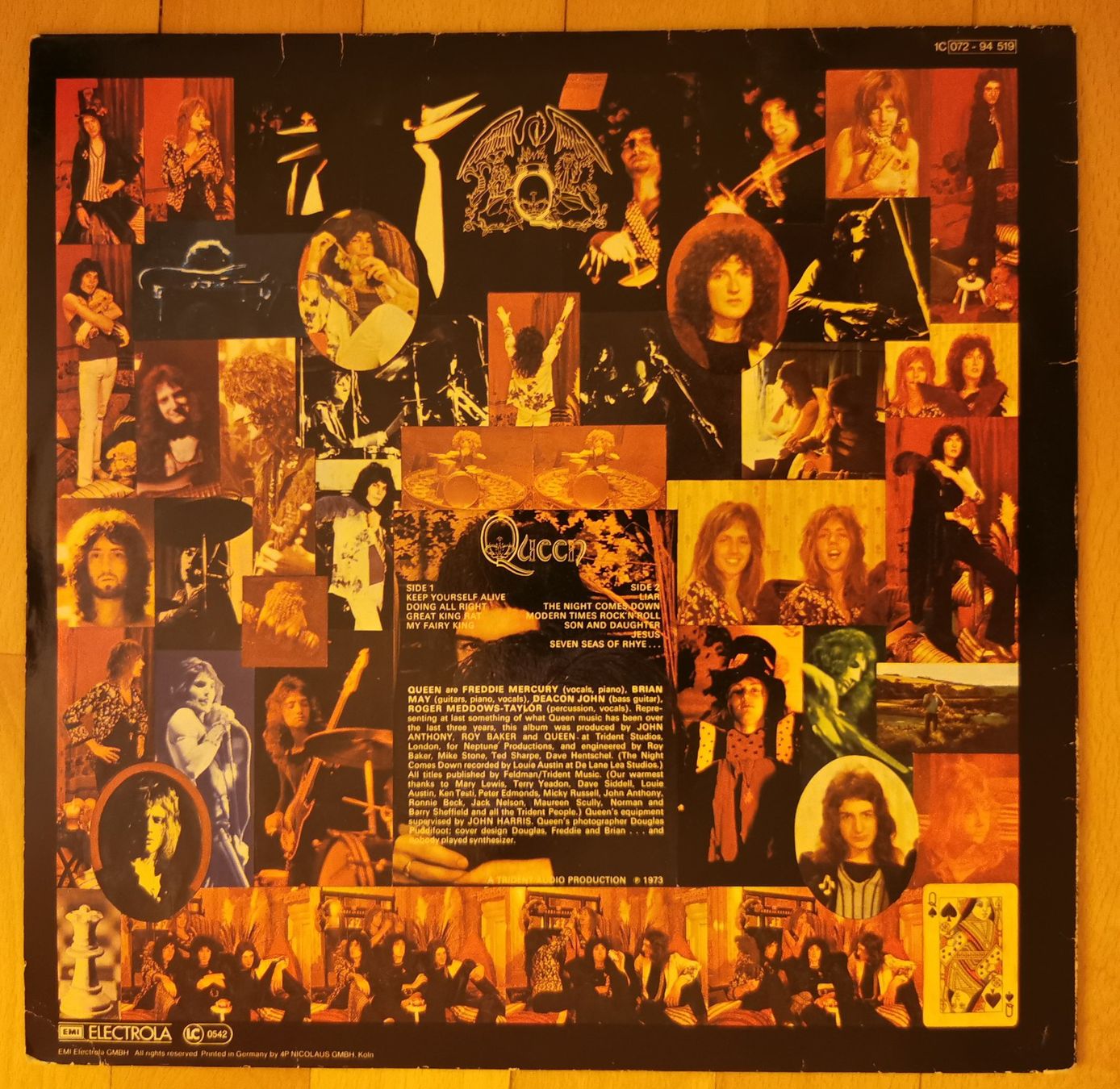 Schallplatten: Queen - "Queen" Vinyl LP von 1973 – Gebraucht aus Birsfelden von dsc_f8gx 1