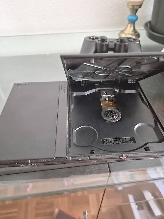 Konsolen: Playstation 2 Slim  – Gebraucht aus Nussbaumen AG von ong_rgq2 4